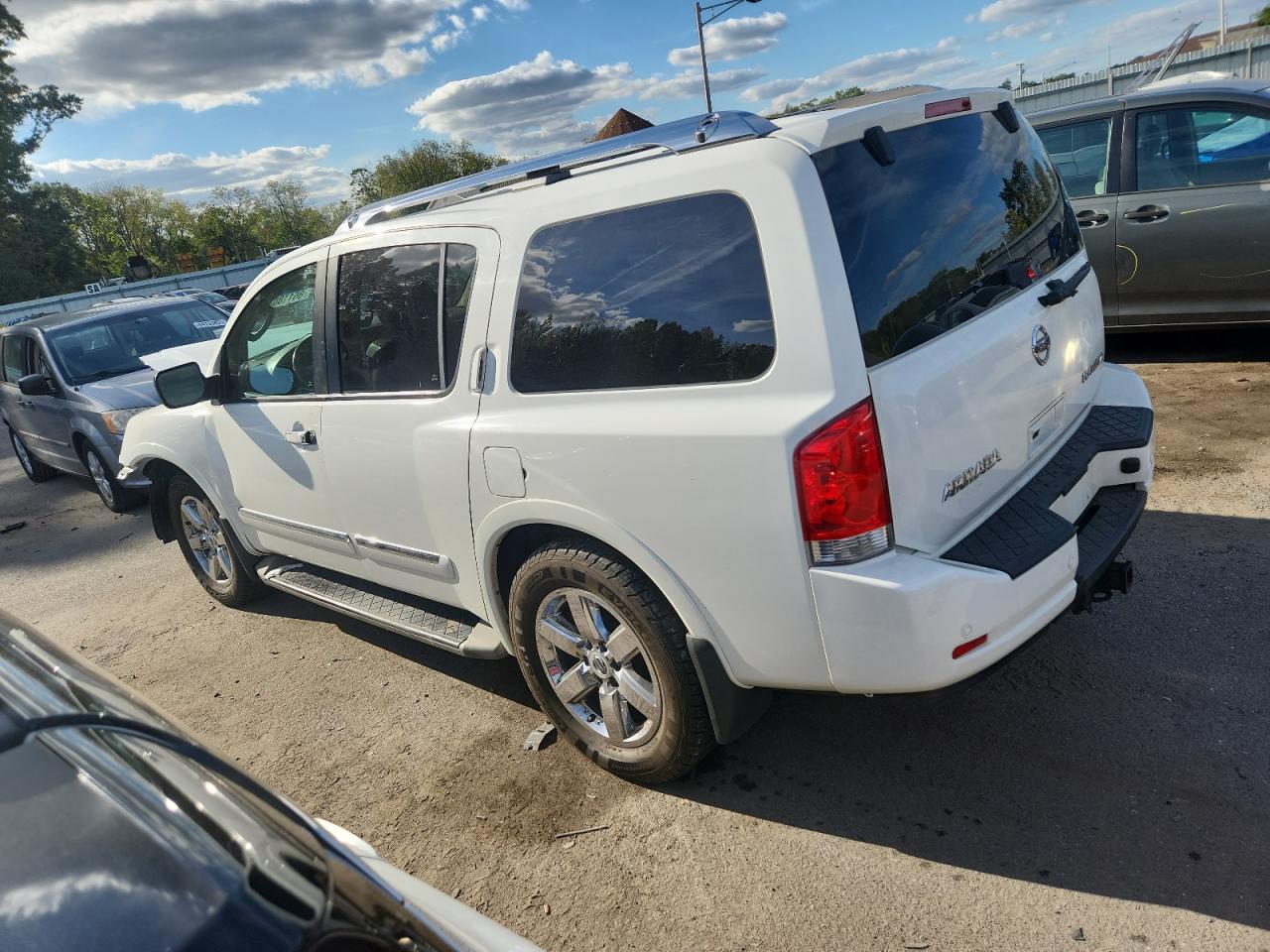 2012 Nissan Armada VIN 5N1AA0NC5CN603811 photo 2