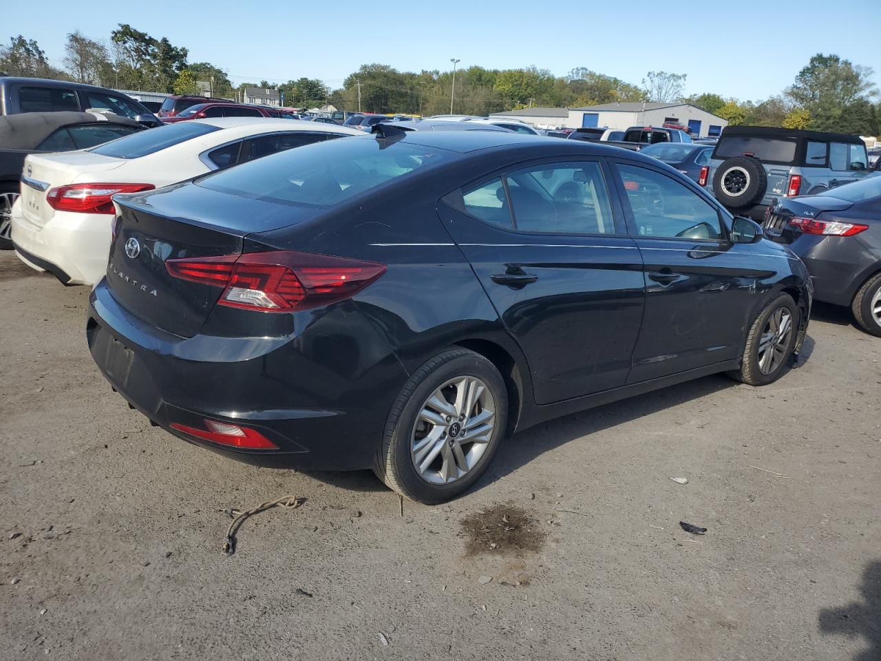 2020 Hyundai Elantra VIN 5NPD84LF8LH508225 photo 3