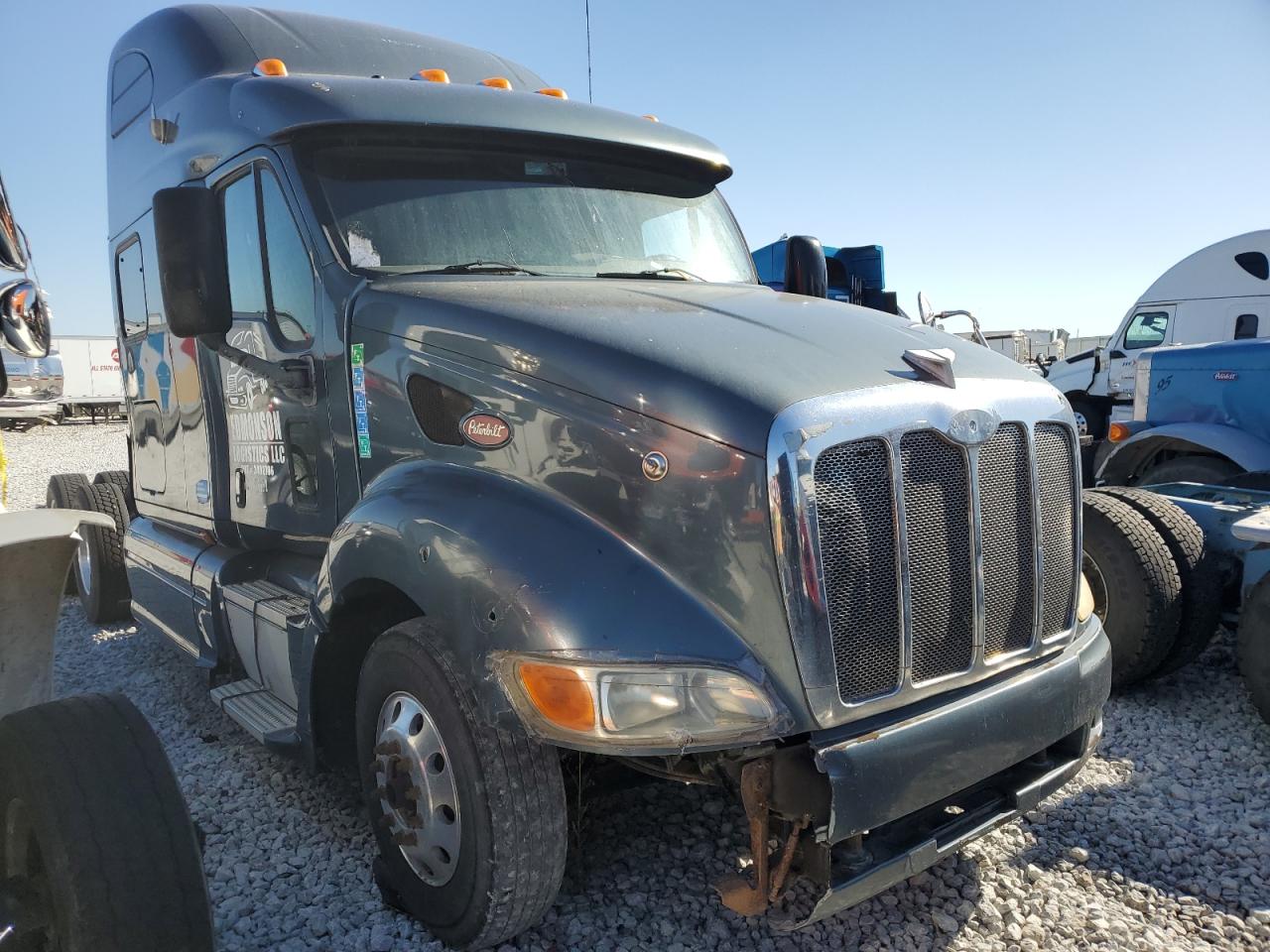 2010 PETERBILT All models VIN 1XP7D49X8AD101595 photo 1