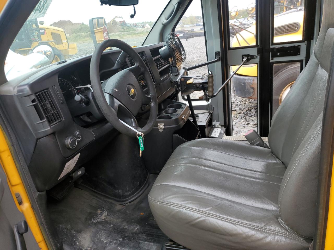 2012 Thomas Express VIN 1GB0G2BA4C1181751 photo 5