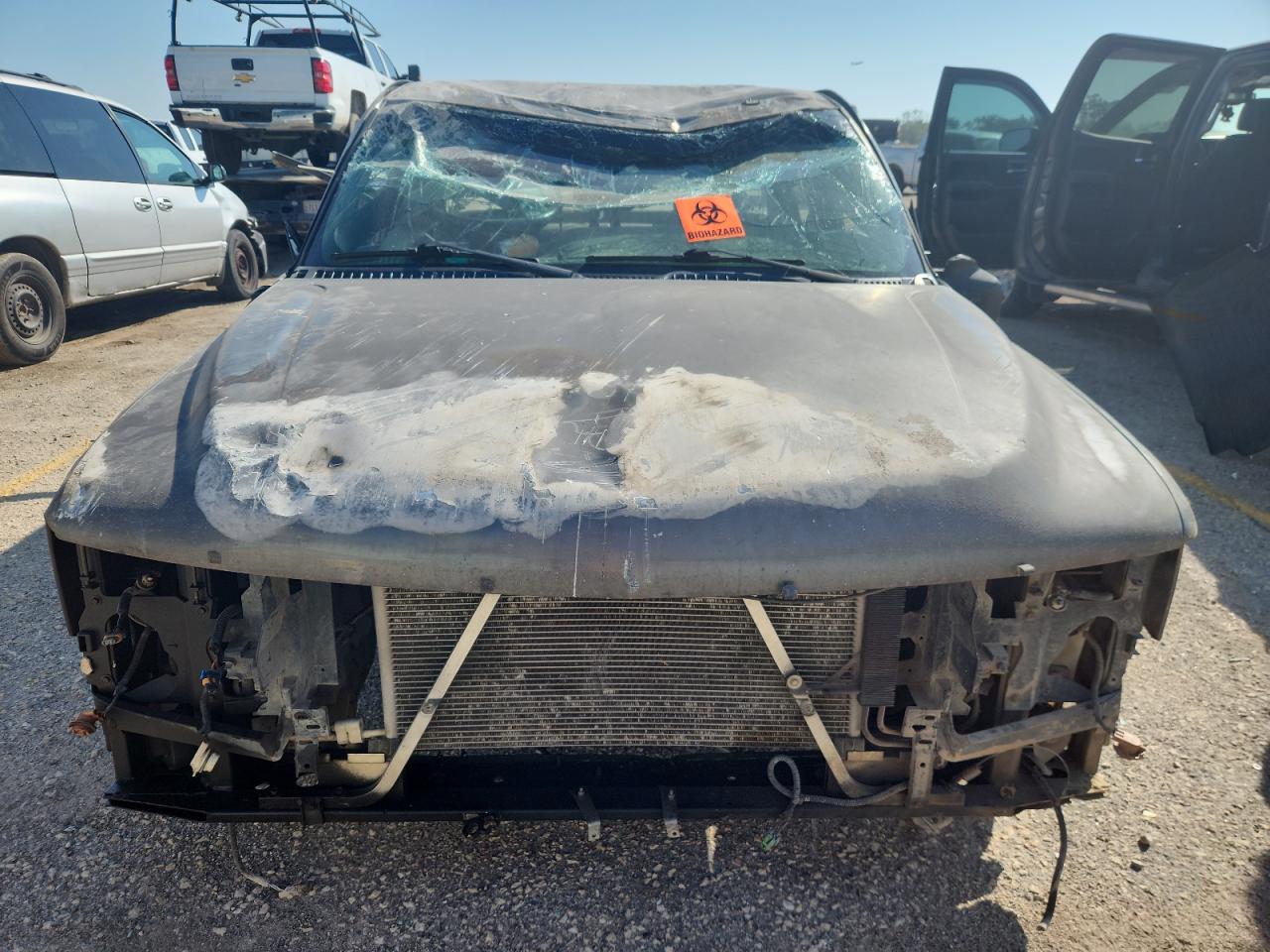 2002 CHEVROLET Silverado VIN 1GCHK29GX2E262543 photo 5