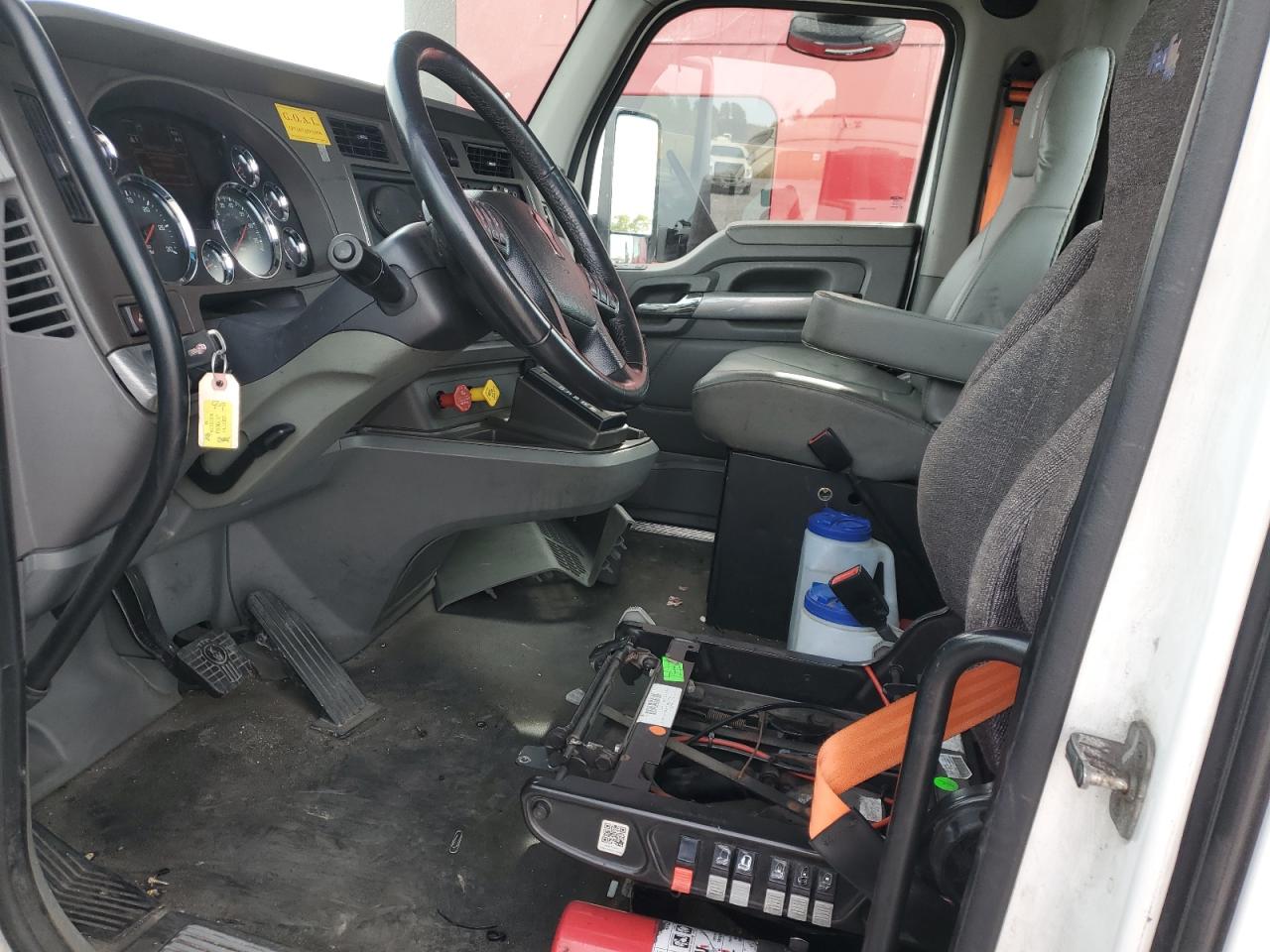 2016 KENWORTH All other VIN 1XKYA48X2GJ496713 photo 7