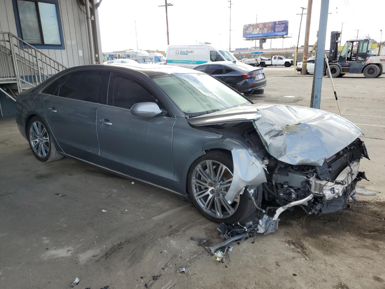 2013 Audi A8 VIN WAUR2AFD5DN006853 photo 4