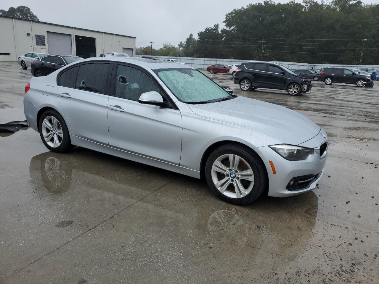 2016 BMW 3 series VIN WBA8E9G51GNT43811 photo 4