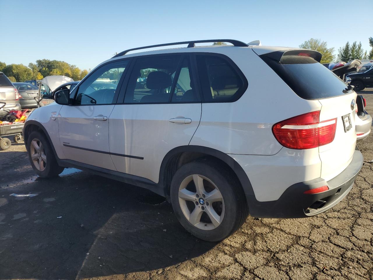 2009 BMW X5 VIN 5UXFE43599L272549 photo 2