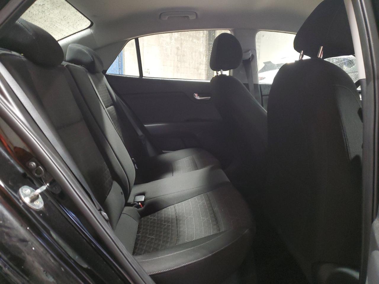 2020 Kia Rio VIN 3KPA24AD0LE349713 photo 10