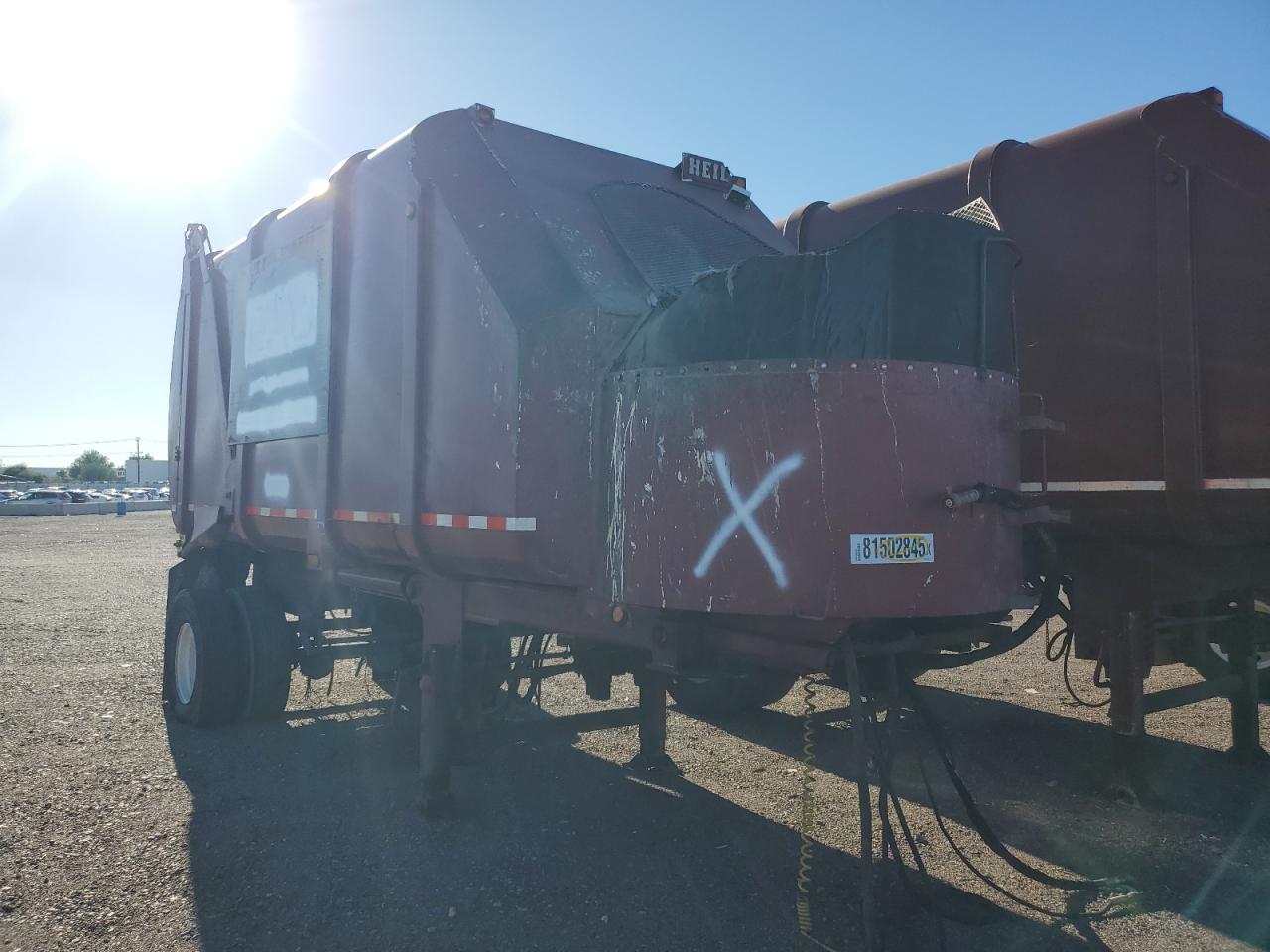 1999 HEIL All models VIN 1H9BCGFF7X8270223 photo 1