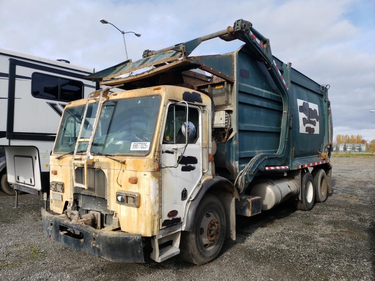 2009 PETERBILT All models VIN 3BPZL00X39F719642 photo 2