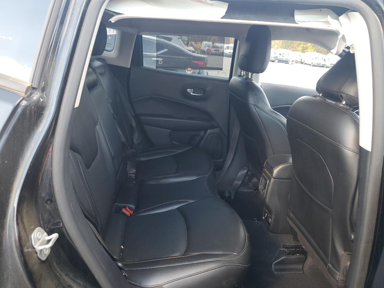 2020 Jeep Compass VIN 3C4NJDCB8LT223076 photo 11