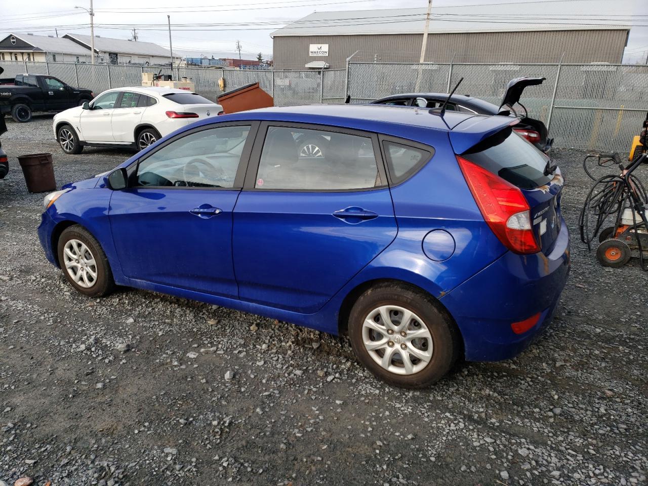 2014 HYUNDAI Accent VIN KMHCT5AE6EU160620 photo 2