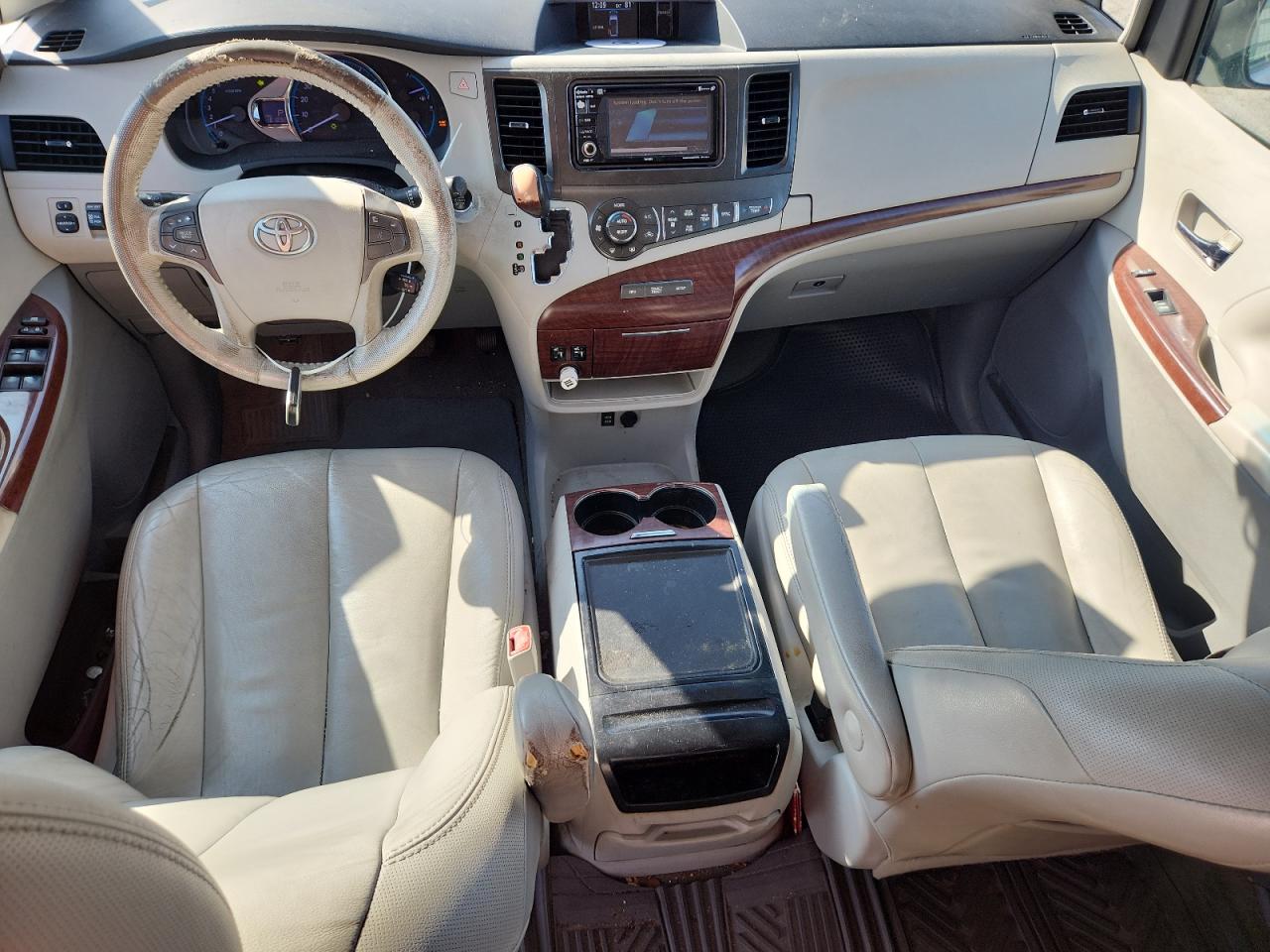 2013 Toyota All models VIN 5TDYK3DC0DS325995 photo 8