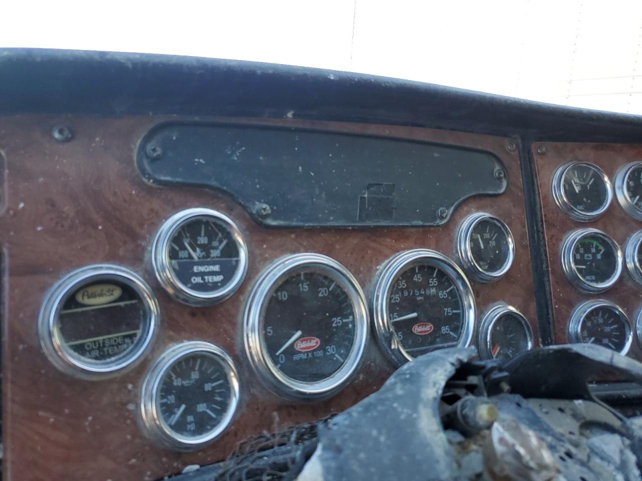 2005 PETERBILT All models VIN 1NPFXBTX85D838571 photo 8