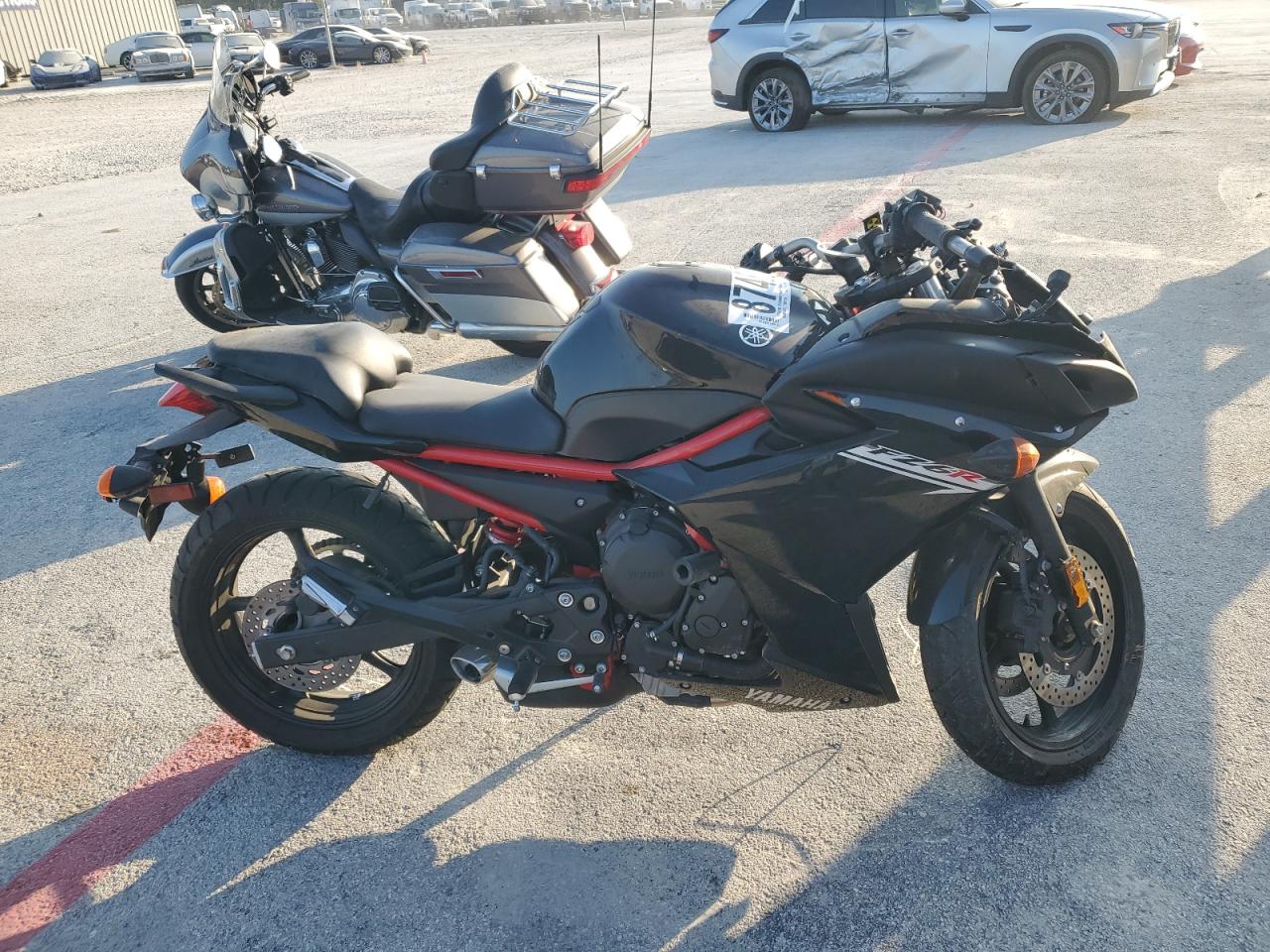 2016 Yama Fz600-800 VIN JYARJ18E8GA014450 photo 1