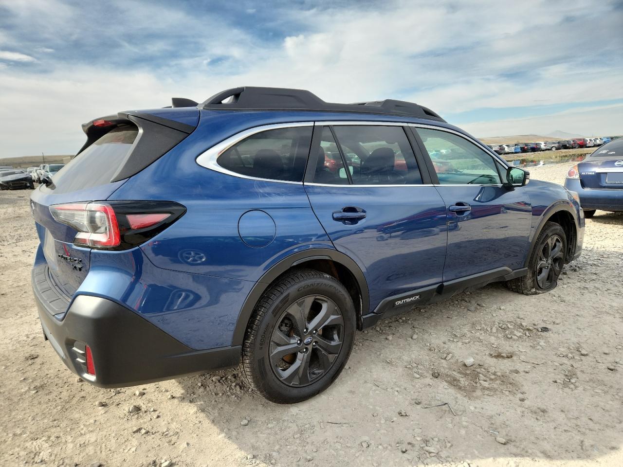 2022 SUBARU Outback VIN 4S4BTGLDXN3185442 photo 3