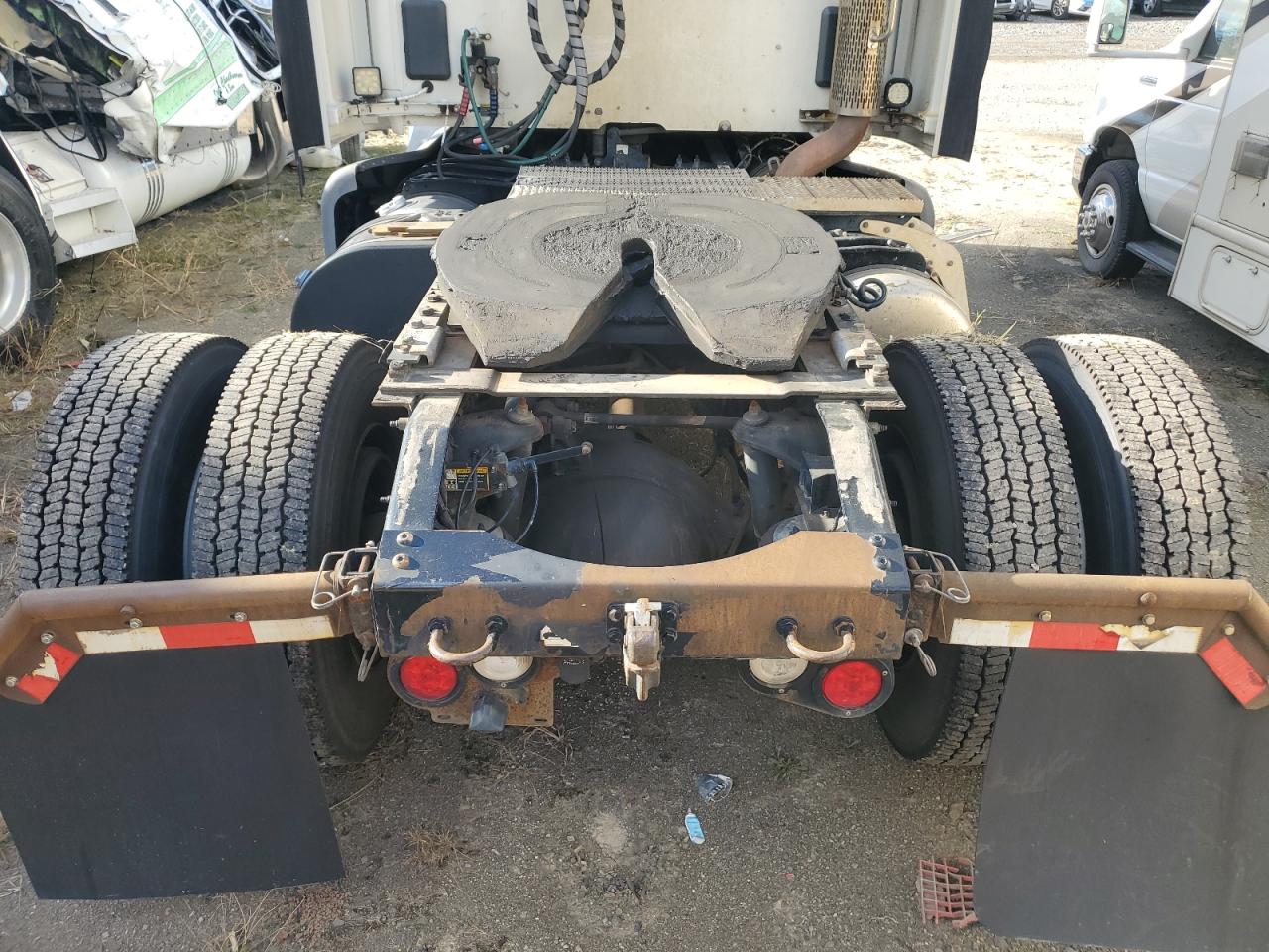 2017 PETERBILT All models VIN 1XPBA48X4HD428431 photo 6