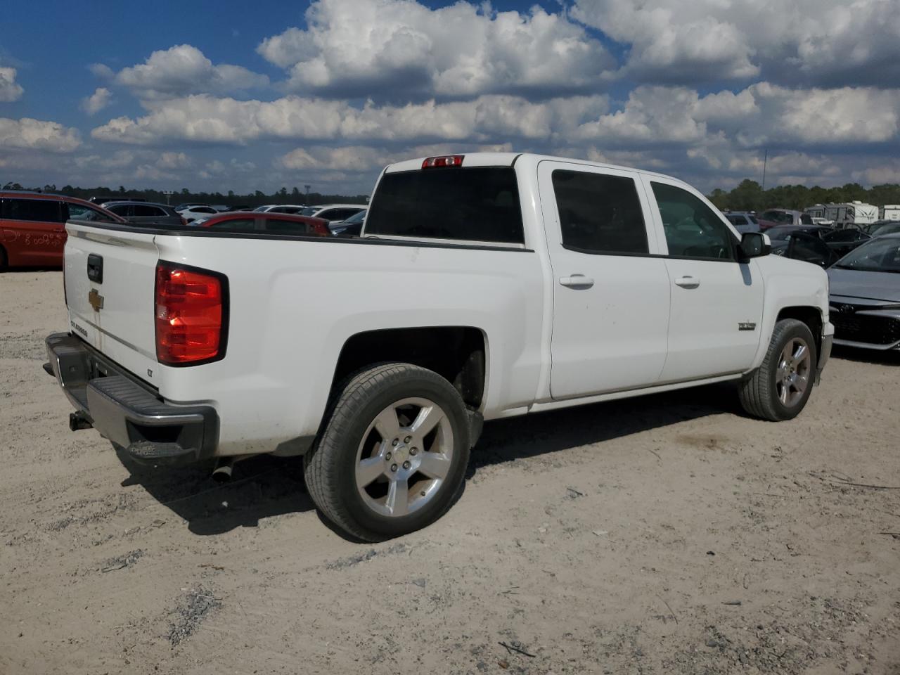 2014 Chevrolet All models VIN 3GCPCRECXEG500764 photo 3