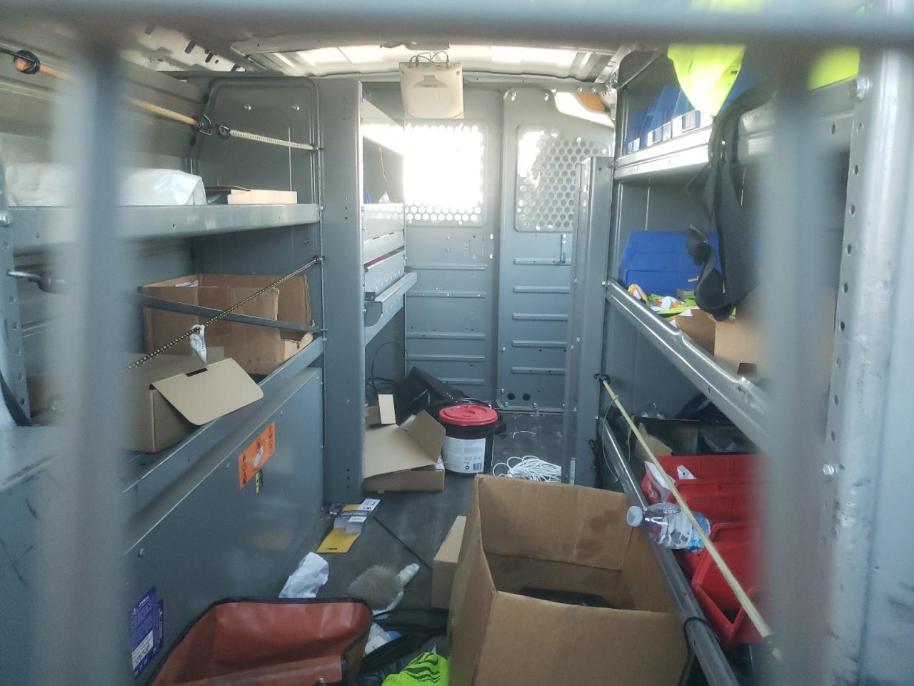 2014 CHEV Express VIN 1GCWGFCB4E1134694 photo 10