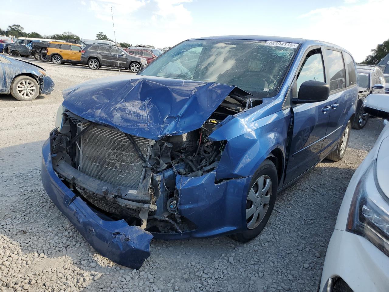 2011 Dodge Caravan VIN 2D4RN4DG4BR613581 photo 1