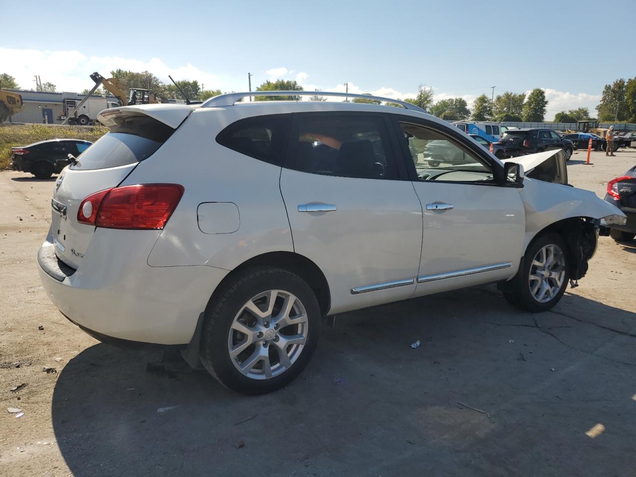 2013 Nissan Rogue VIN JN8AS5MV1DW143502 photo 3