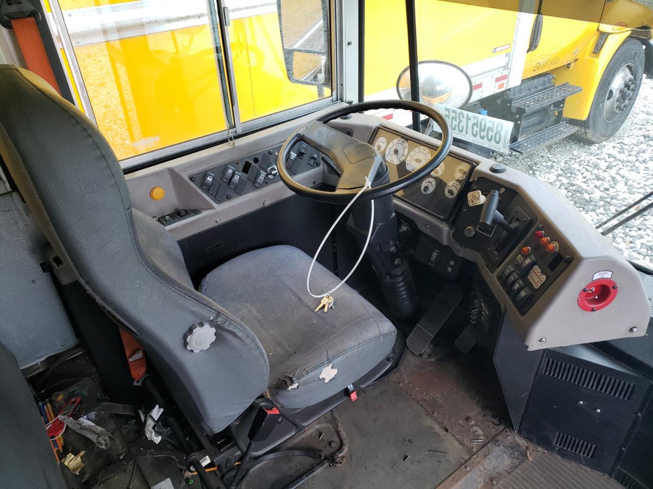 2013 Ic Re series VIN 4DRBWAAN6DB300834 photo 5