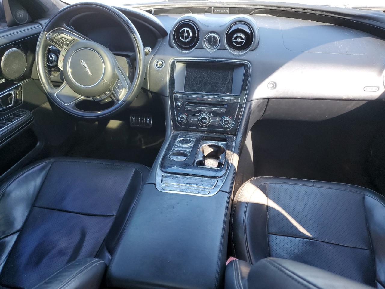 2015 Jaguar Xj VIN SAJWA1CZ7F8V86845 photo 8