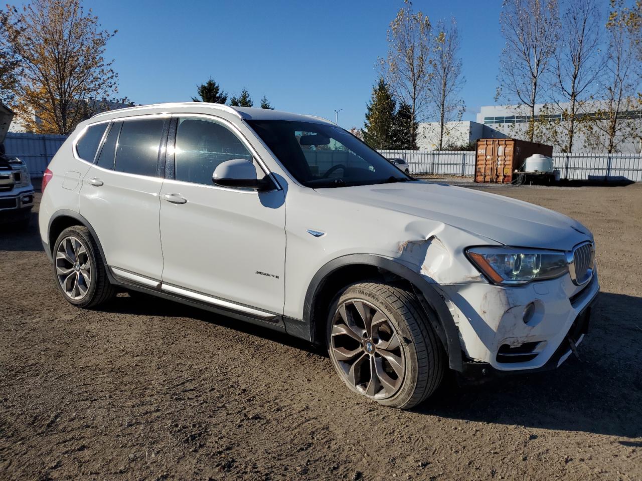 2017 BMW X3 VIN 5UXWX9C36H0W66886 photo 4