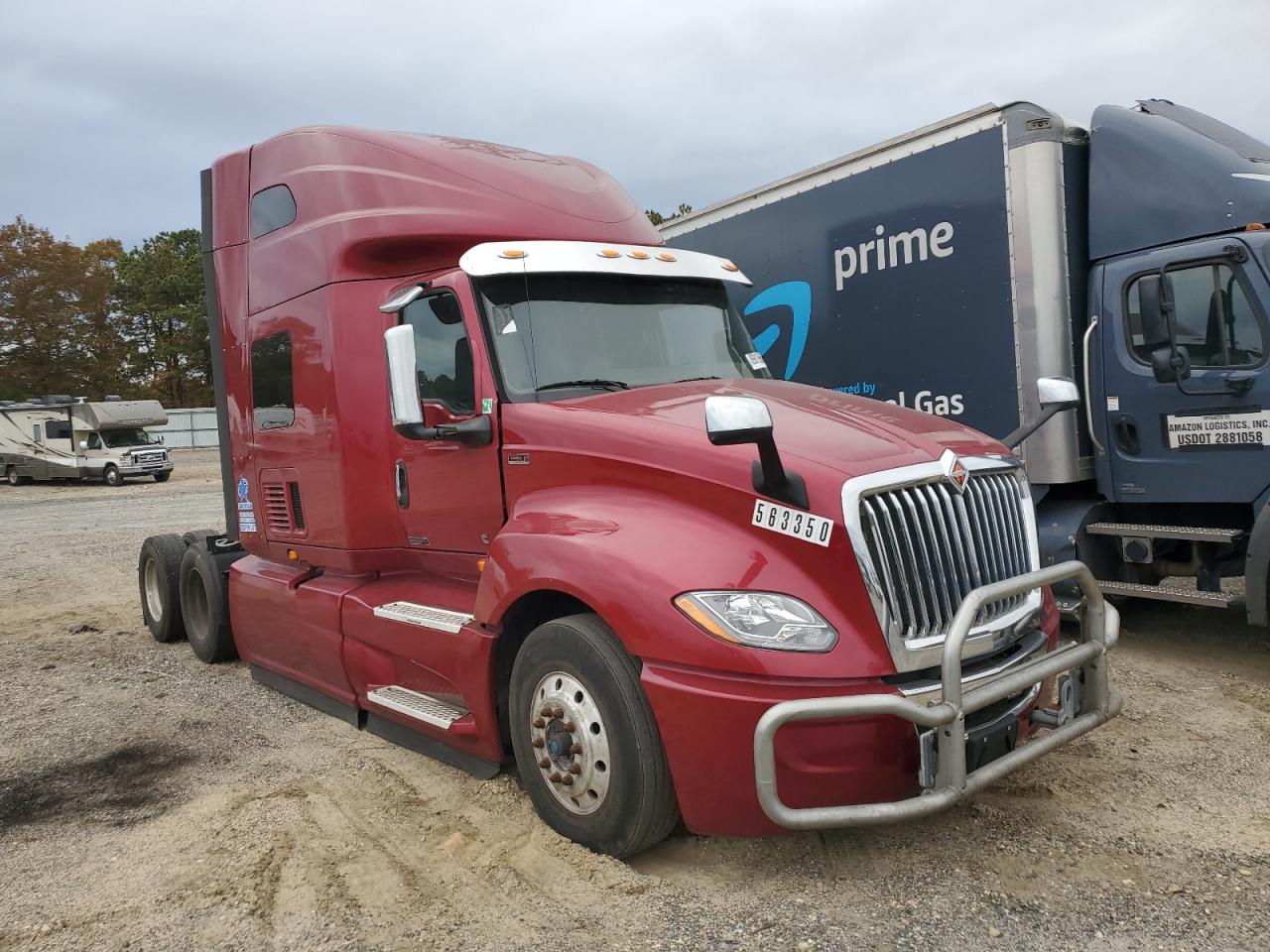 2019 International All models VIN 3HSDZAPR9KN240845 photo 1
