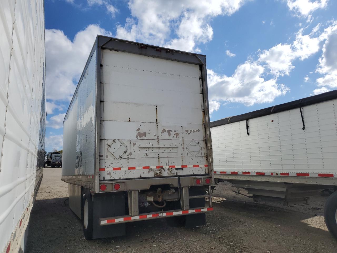 2009 GGSD Dry van tr VIN 1GRAA56199K207136 photo 3