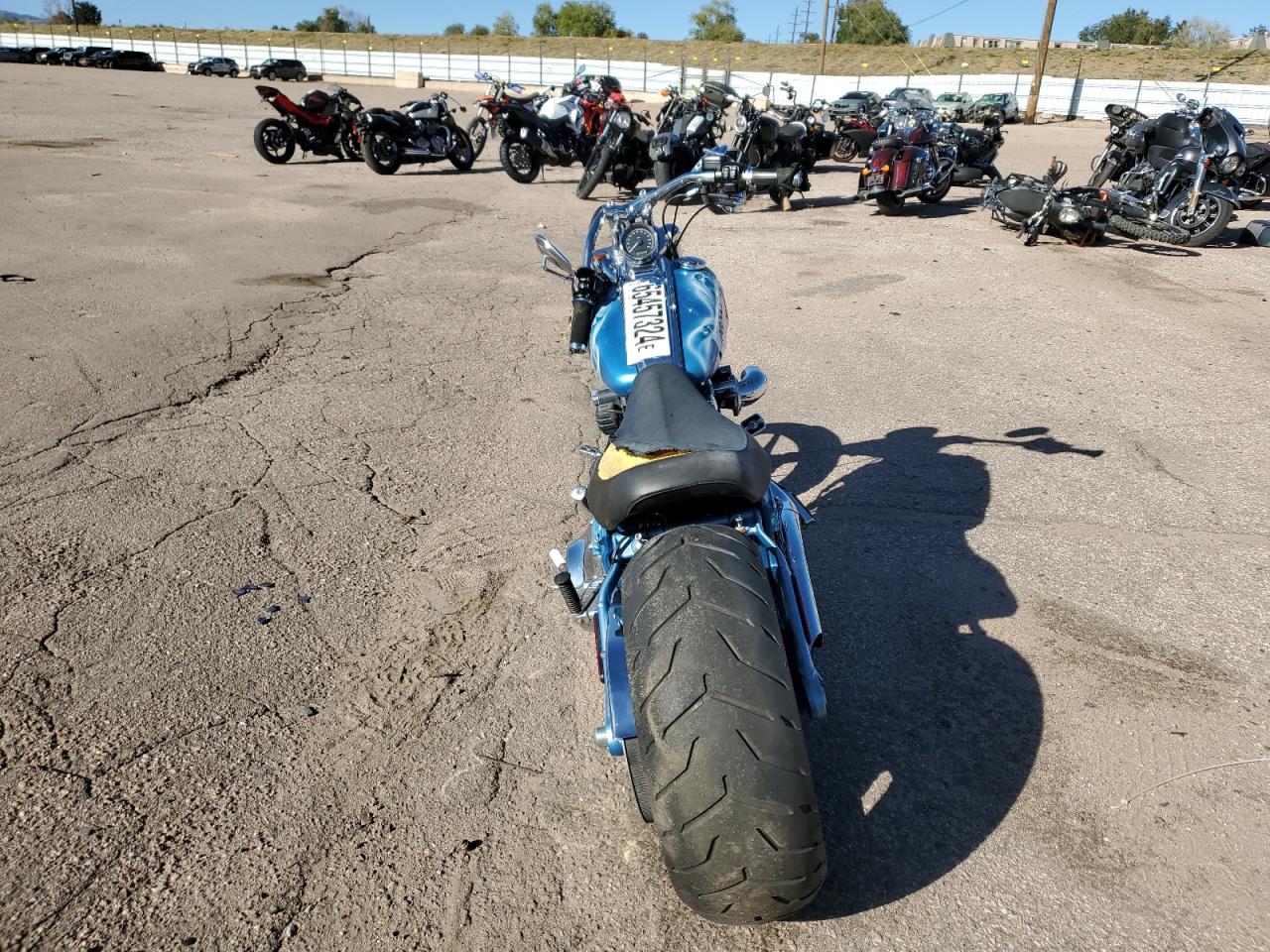 2011 HARLEY Fx VIN 1HD1JK516BB027627 photo 4
