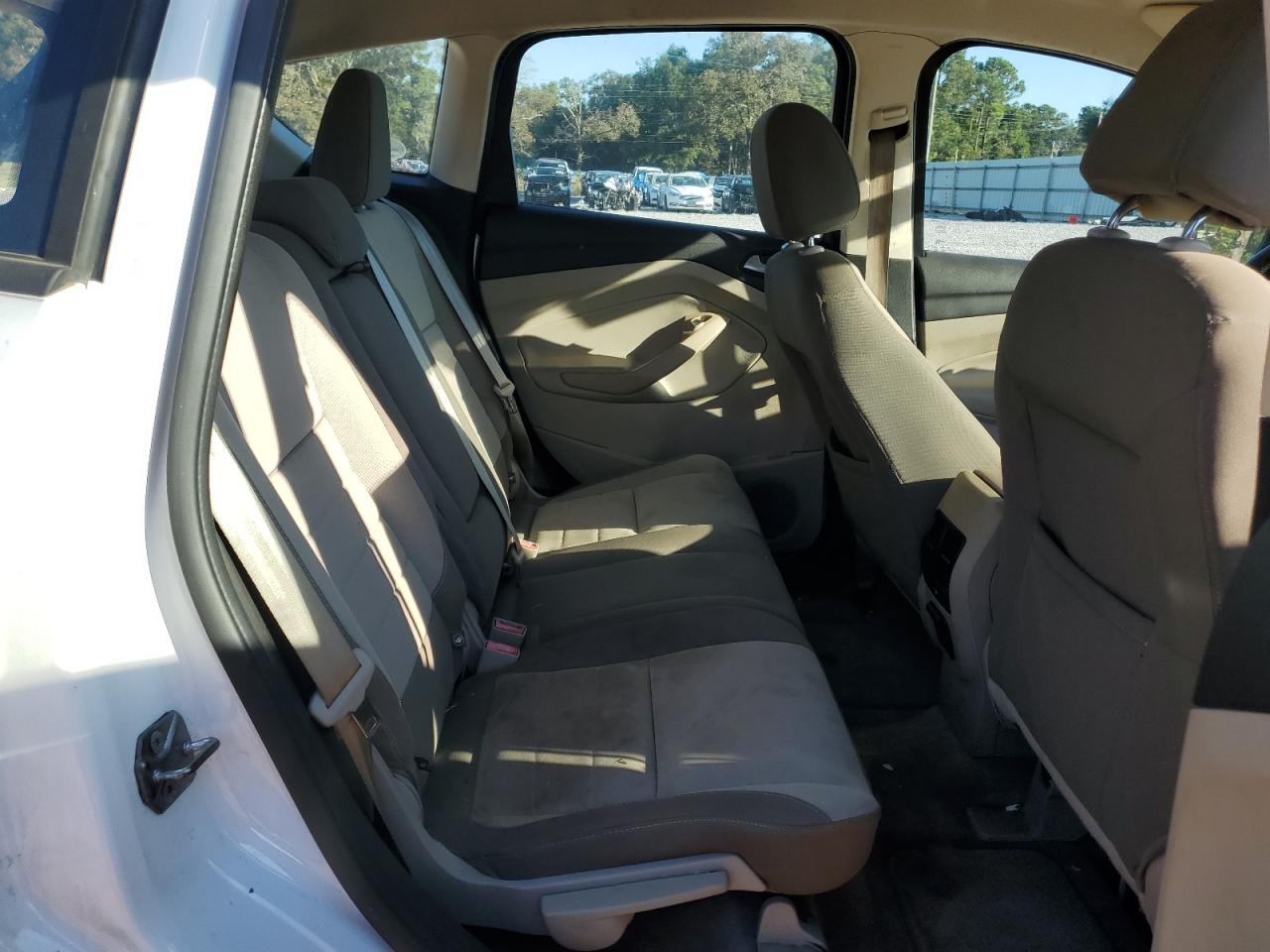 2014 Ford Cmax VIN 1FADP5AU2EL517307 photo 10