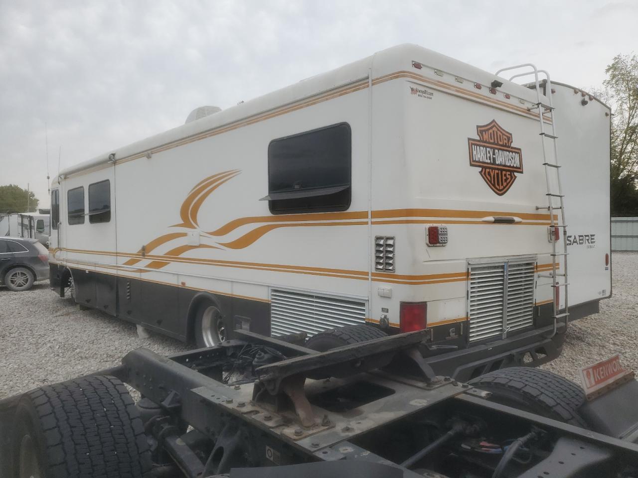 2001 SPARTAN All models VIN 4VZBN2399YC037928 photo 3