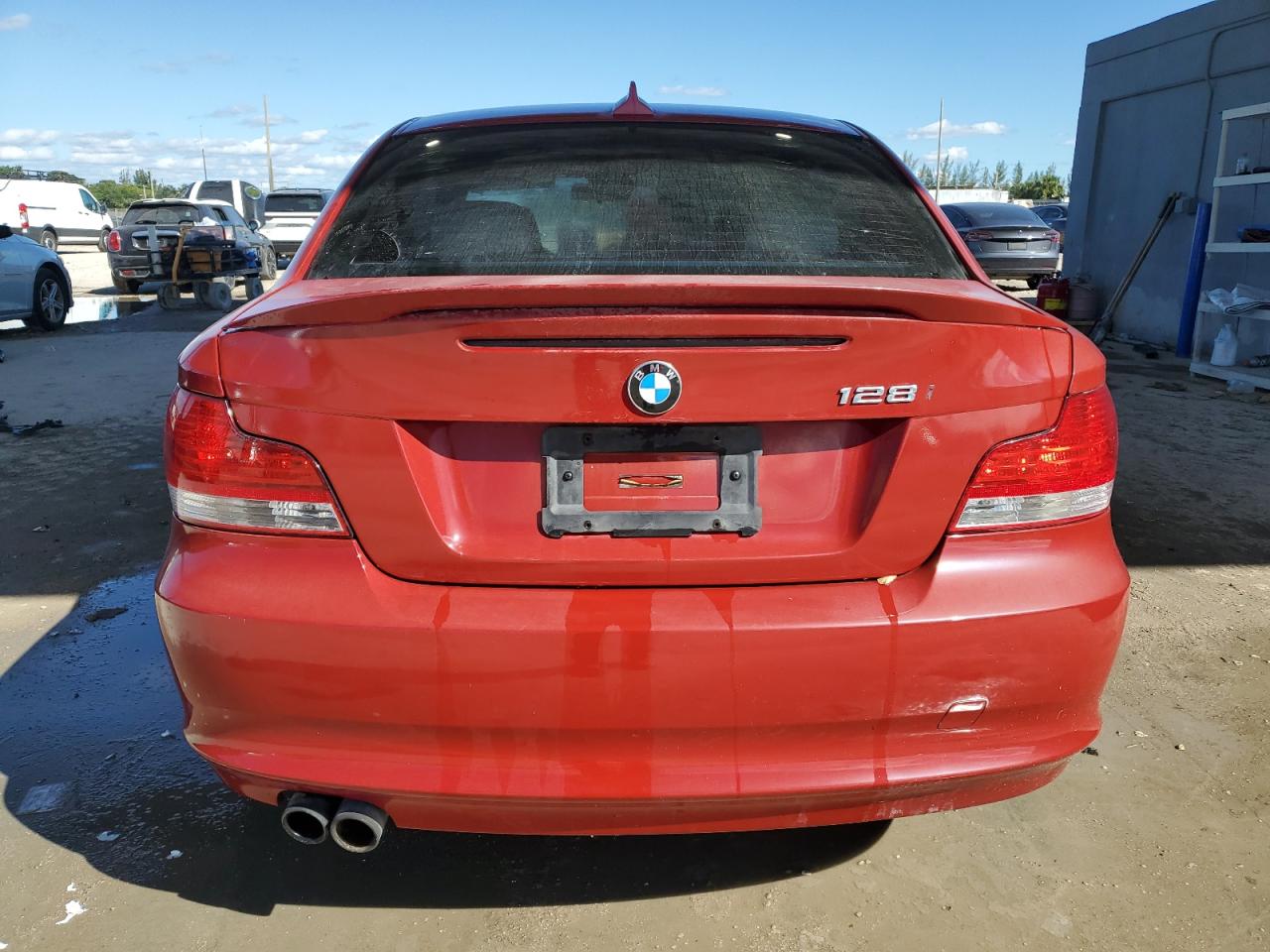2010 BMW 1 series VIN WBAUP7C56AVK77489 photo 6