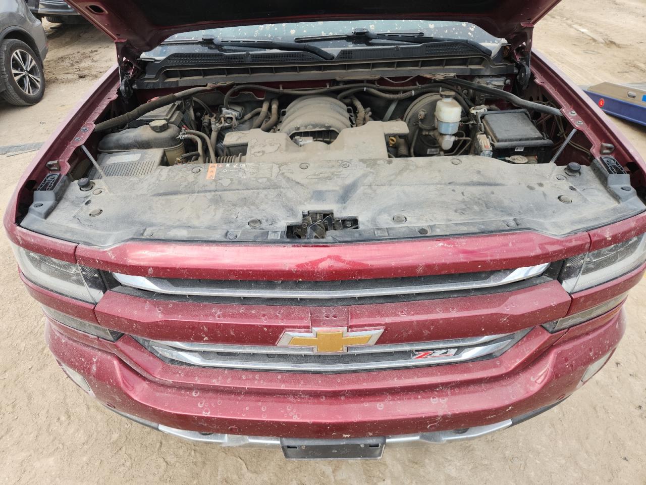 2018 Chevrolet All models VIN 3GCUKSEC9JG487304 photo 11