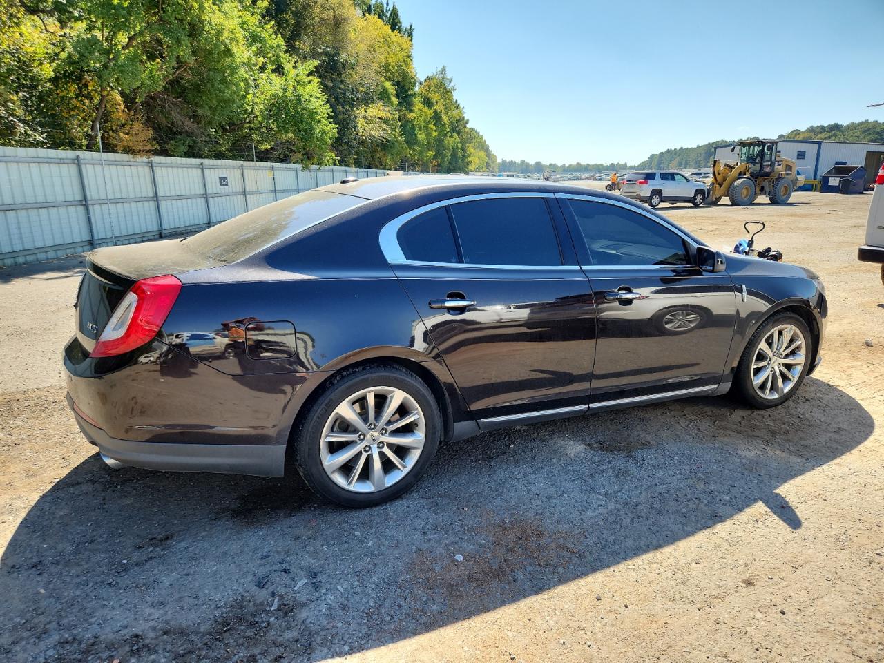 2013 Lincoln Mks VIN 1LNHL9DK6DG601402 photo 3
