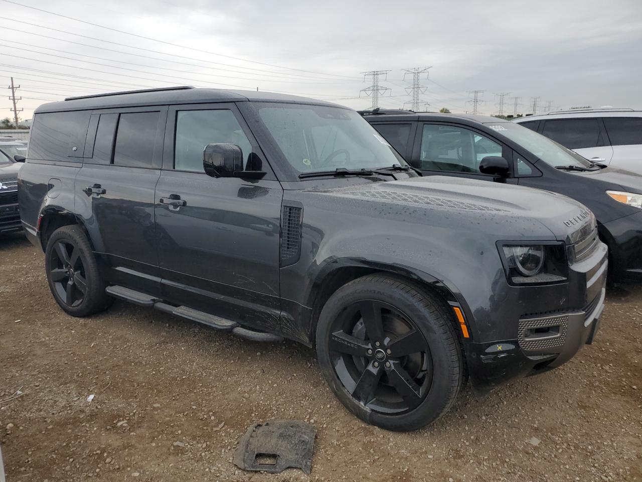 2024 LANDAU Defender VIN SALE2FEU2R2315083 photo 4