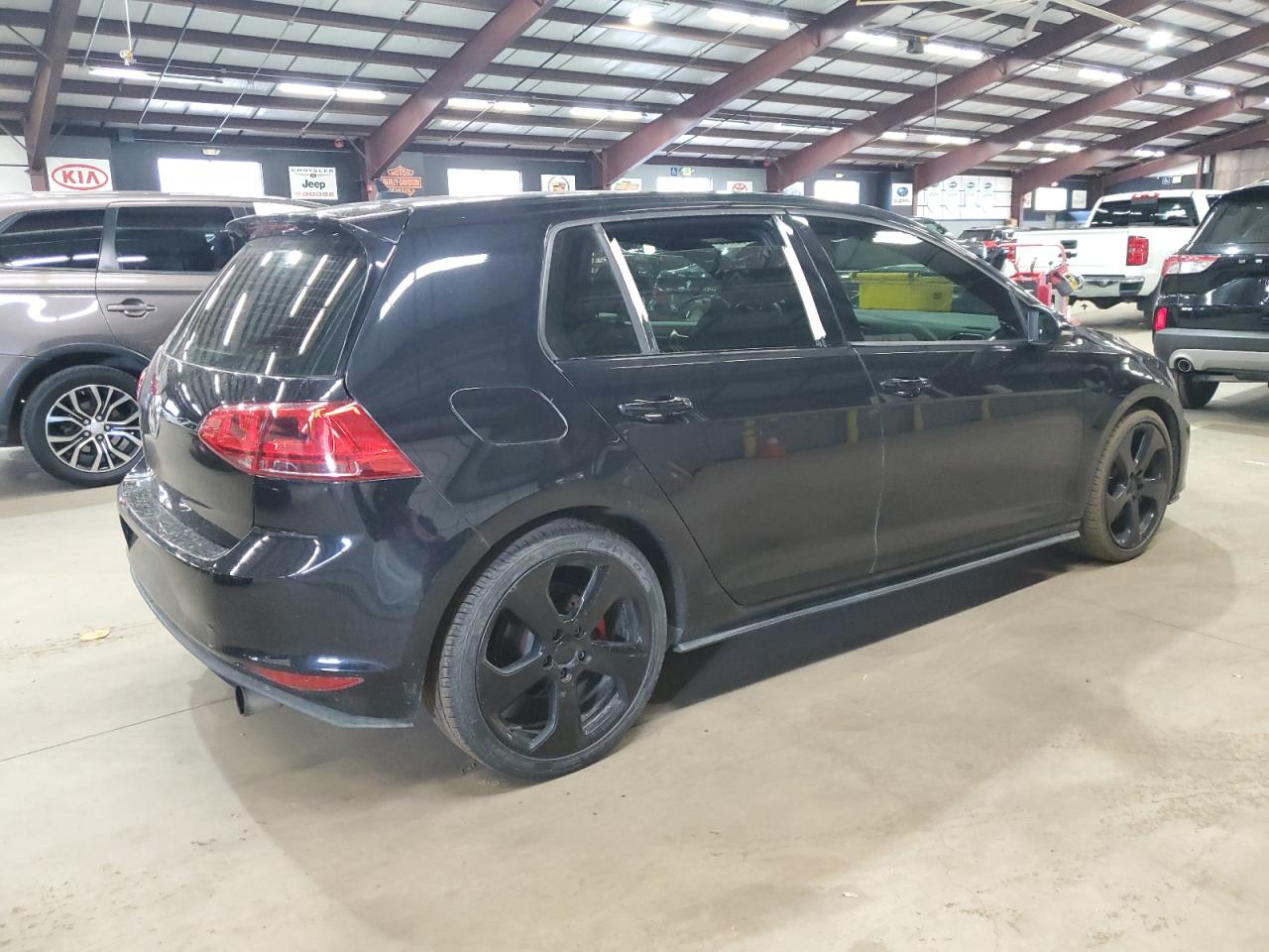 2015 Volkswagen Gti VIN 3VW5T7AUXFM004308 photo 3