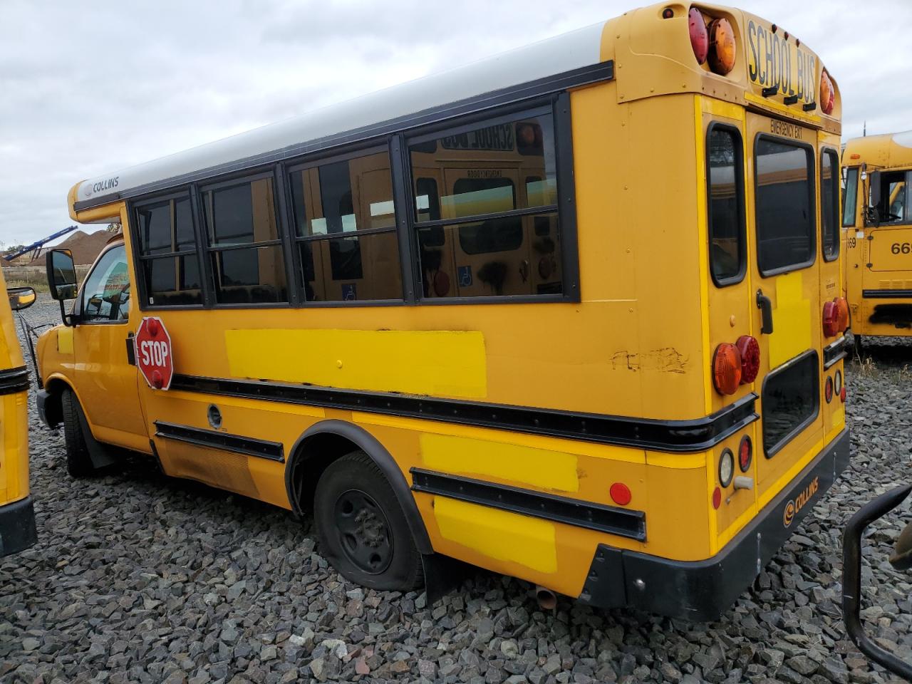 2014 Collins Bantam g35 VIN 1GB0G2BA3E1160795 photo 2