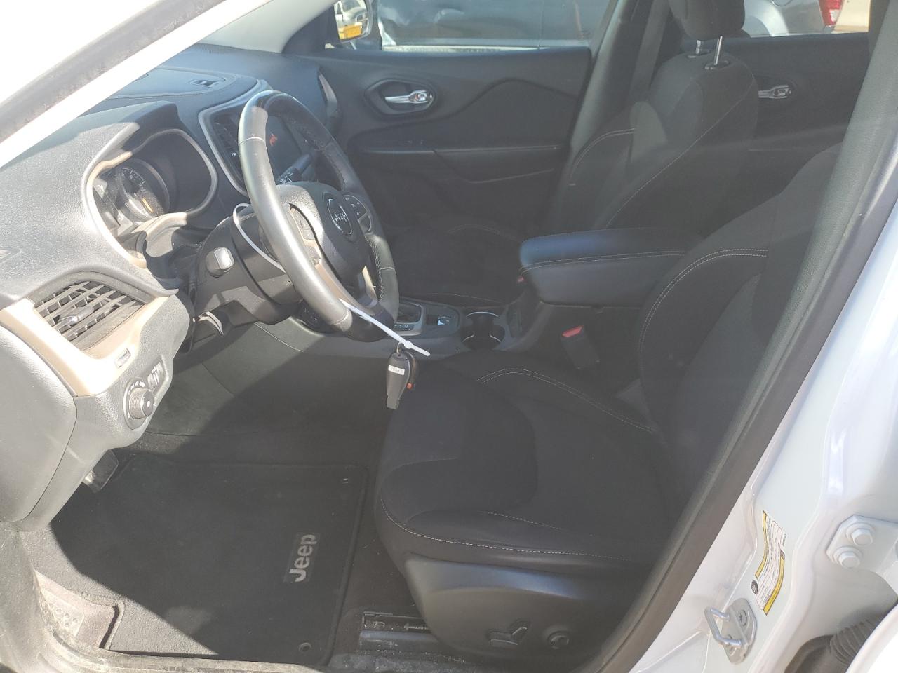 2016 Jeep Grand cher VIN 1C4PJLCB8GW356133 photo 7