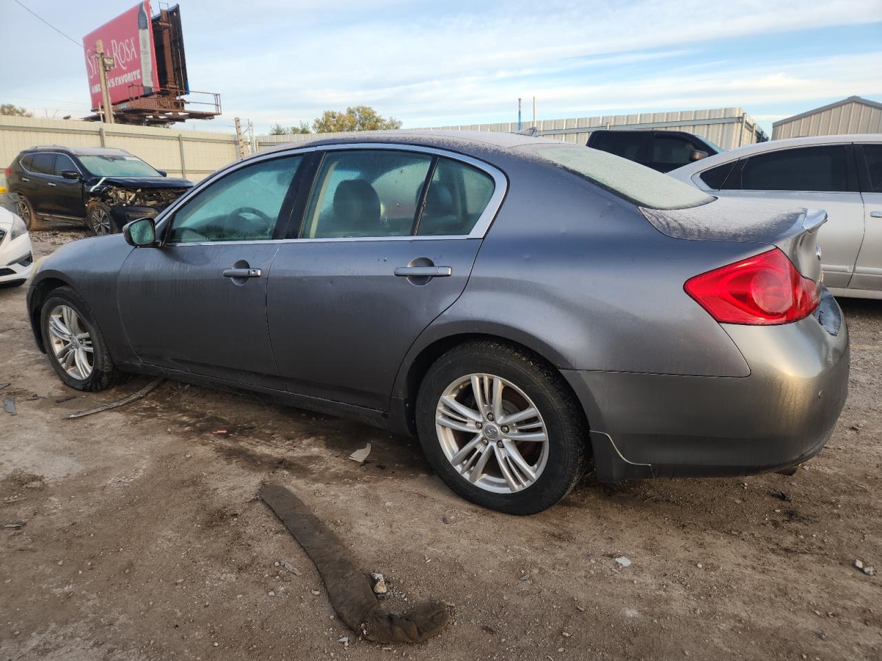 2011 Infiniti G37 VIN JN1CV6AR0BM406454 photo 2