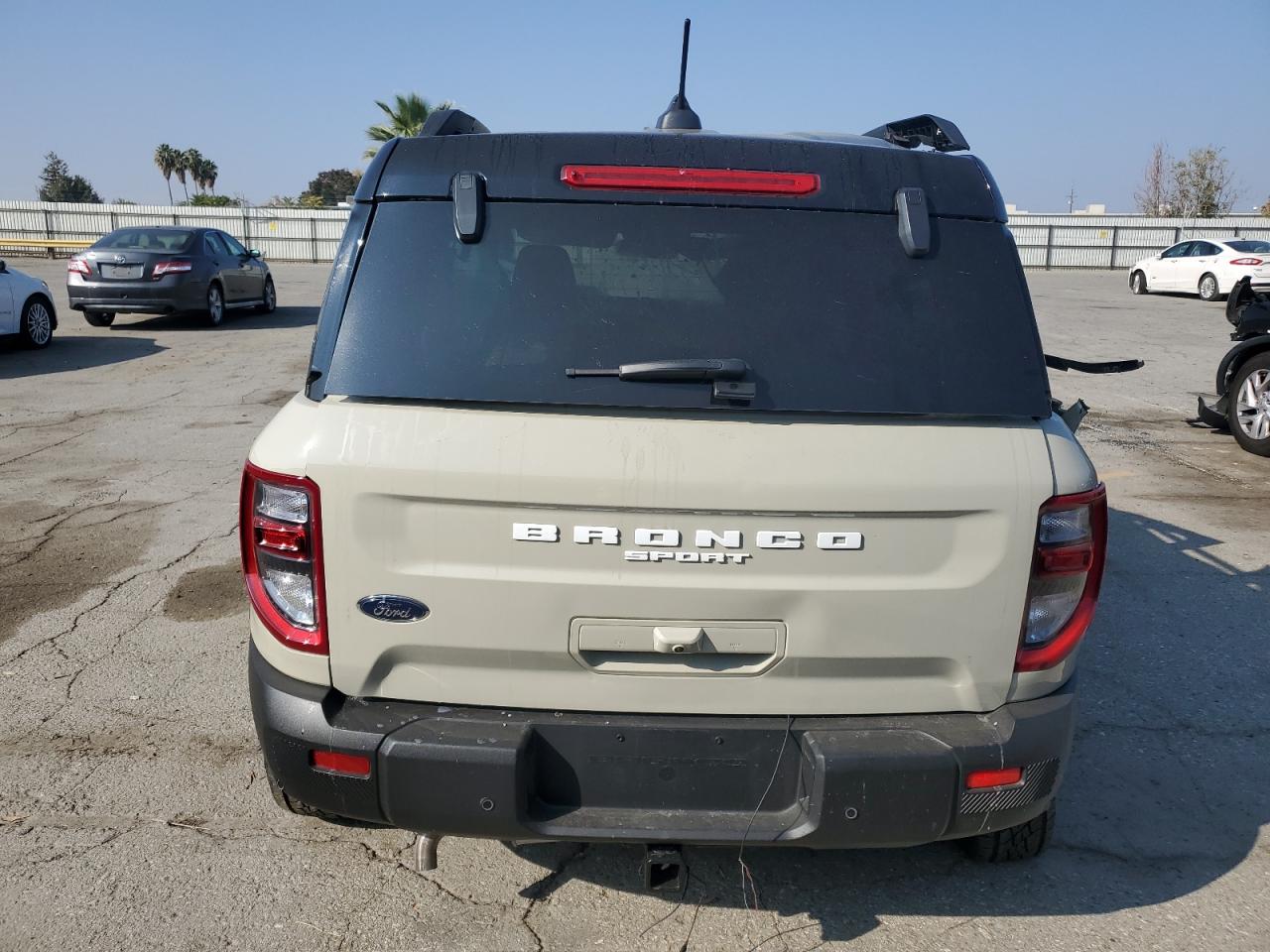 2025 Ford Bronco VIN 3FMCR9DA6SRF01502 photo 6