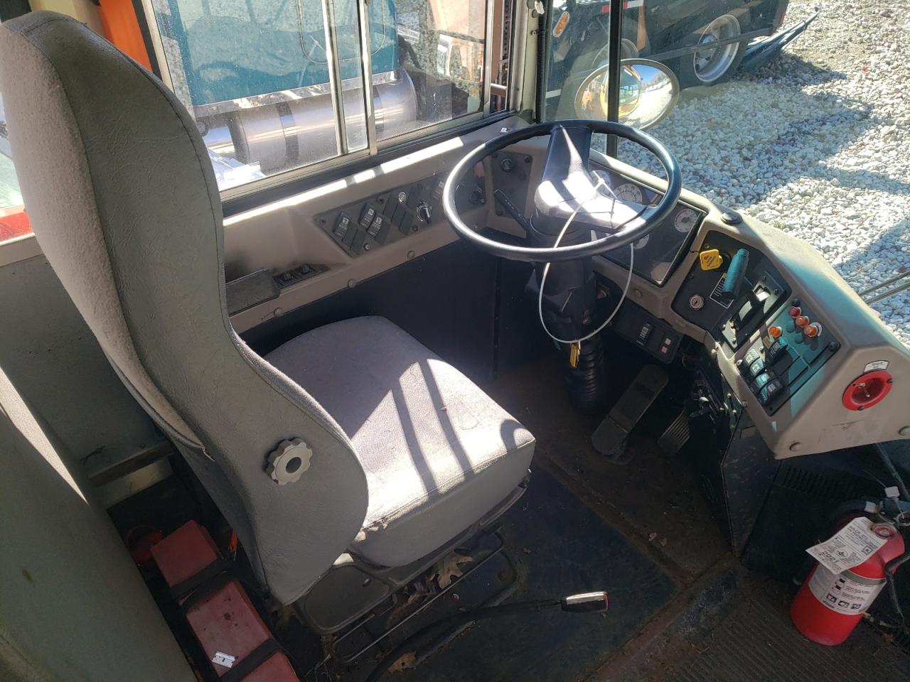 2013 Ic Re series VIN 4DRBWAAN5DB202524 photo 5