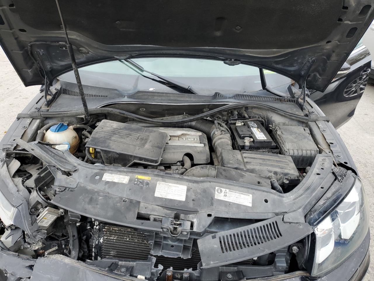 2014 Volkswagen Eos VIN WVWBW8AH4EV005691 photo 11