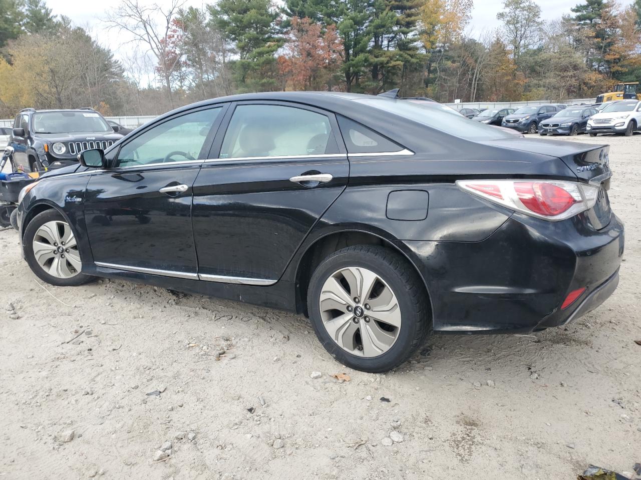 2013 Hyundai Sonata VIN KMHEC4A42DA096909 photo 2