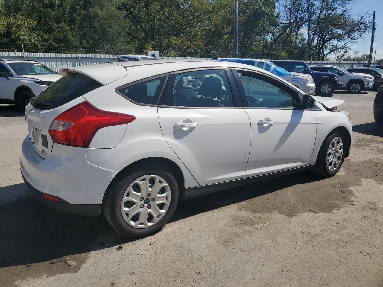 2012 Ford Focus VIN 1FAHP3K22CL455343 photo 3
