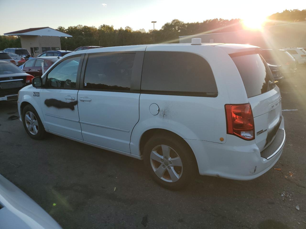 2013 DODGE Caravan VIN 2C4RDGBG6DR762629 photo 2