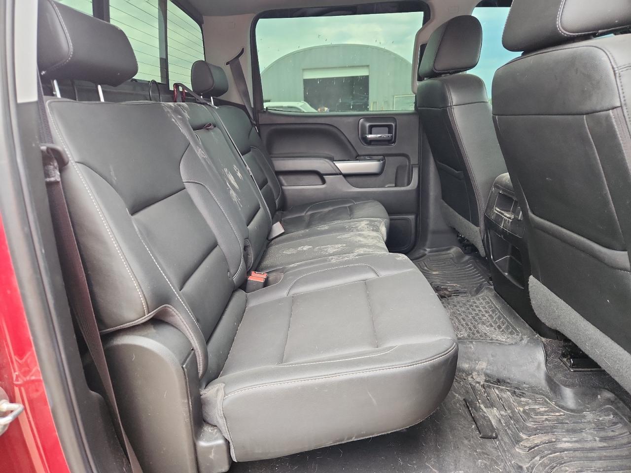 2018 Chevrolet All models VIN 3GCUKSEC9JG487304 photo 10