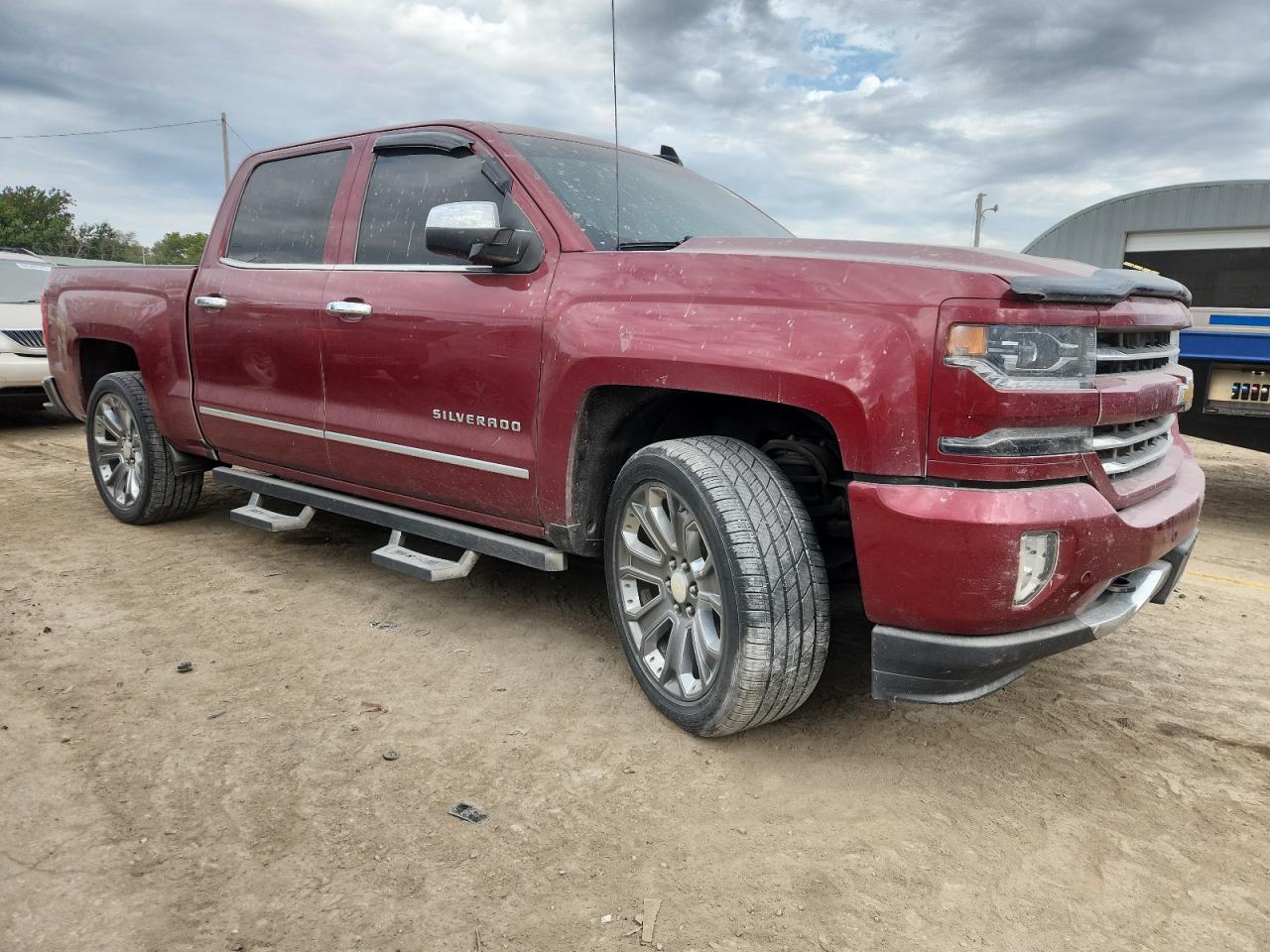 2018 Chevrolet All models VIN 3GCUKSEC9JG487304 photo 4