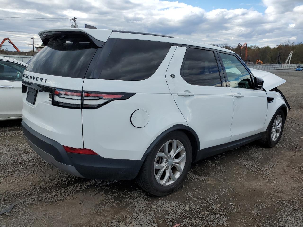 2019 Landau Discovery VIN SALRG2RV5K2408295 photo 3