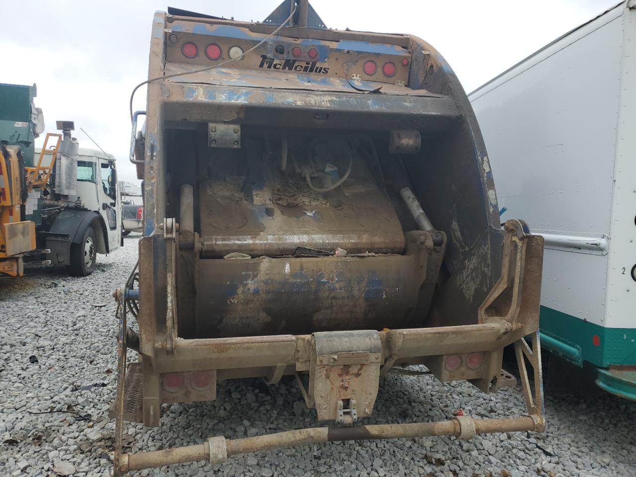 2007 International All models VIN 3HTWGAAT27N454579 photo 6
