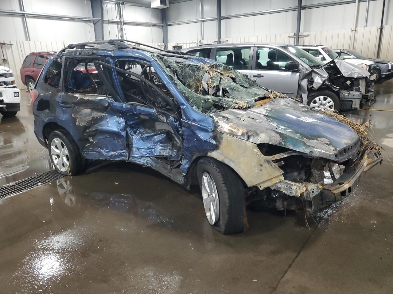 2015 Subaru Forester VIN JF2SJADC7FH465385 photo 4